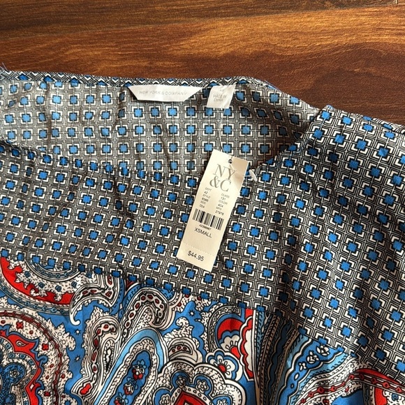 NEW YORK & COMPANY Paisley Kimono  Top with Built in Belt Size XS - Picture 2 of 6